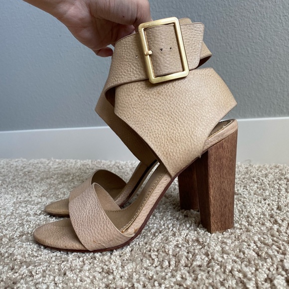 Splendid Shoes - Splendid Leather and Wood Sandals
